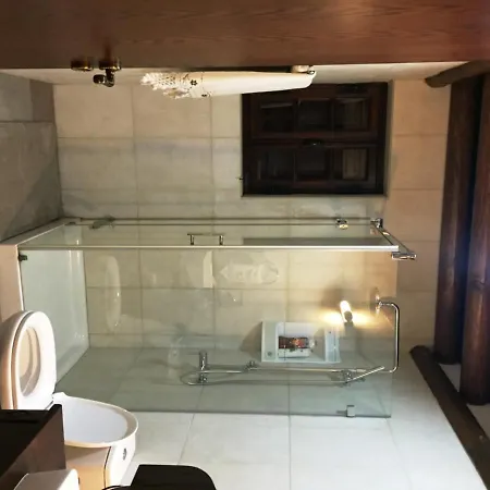 Paradise Traditional House Maroni