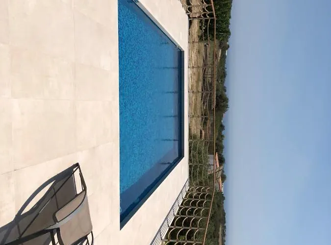 Paradise Traditional House *