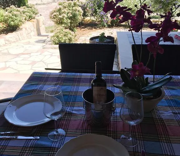 Casa de Férias Paradise Traditional House *