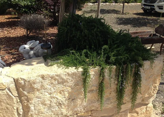 Paradise Traditional House Maroni